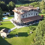 Eguzkilore Country house
