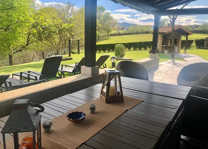 Eguzkilore Country house